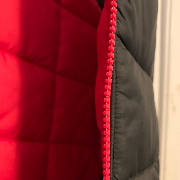 The North Face Vest - Picture 6 of 6